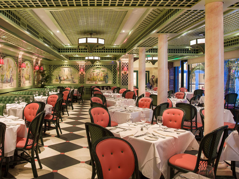 Brennan S Restaurant A New Orleans Tradition Since 1946